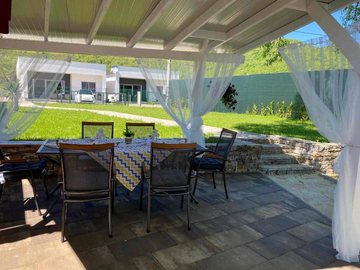 River Luxury House Бихач Экстерьер фото