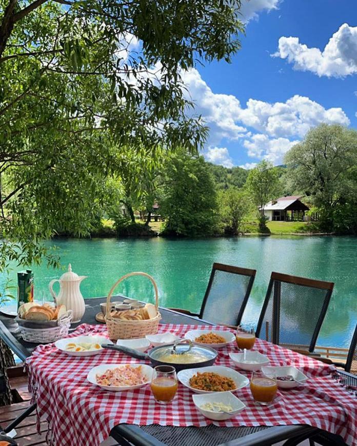 River Luxury House Бихач Экстерьер фото