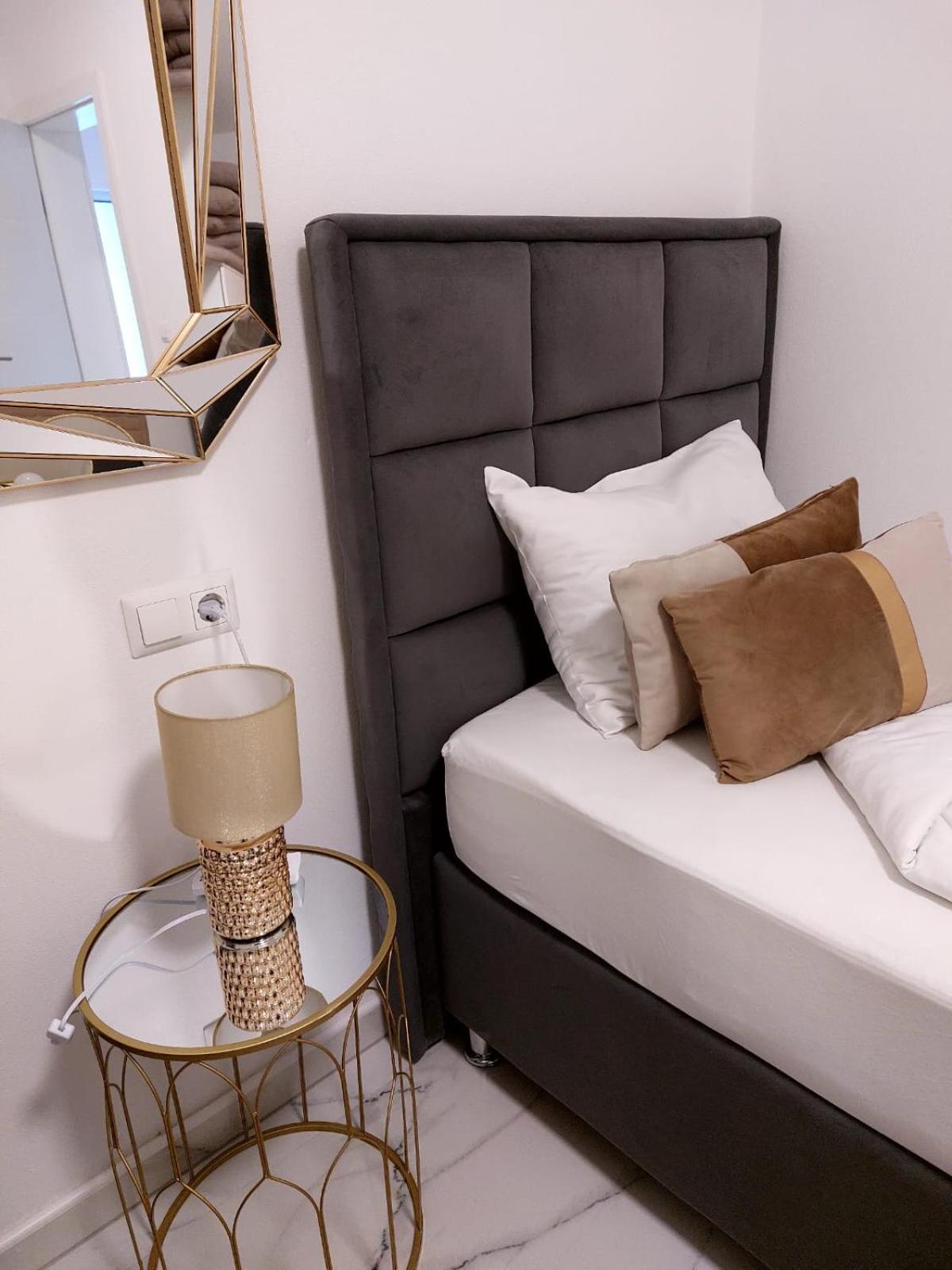 River Luxury House Бихач Экстерьер фото